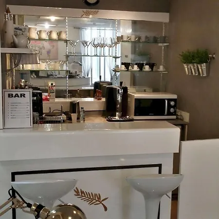 Otel Alan Robert's 2*